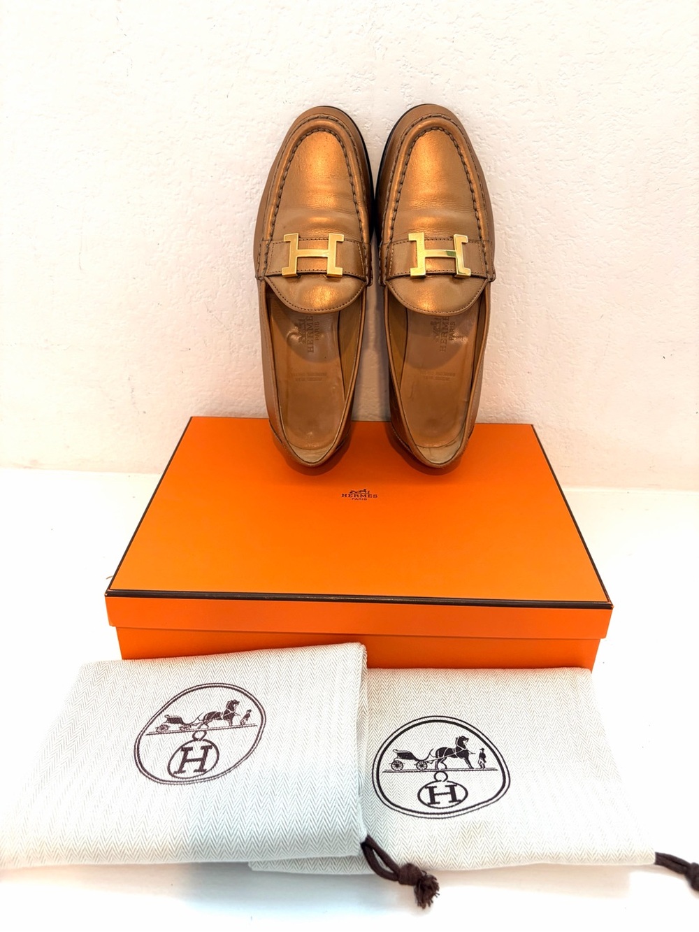 Auth HERMES Rare Constance “H” Loafers in Metallic Camel Color, Size 36 /6